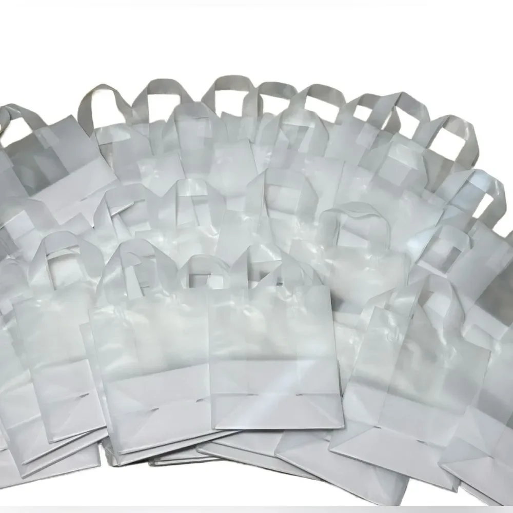40 Opaque Party Bags/Gift Bags